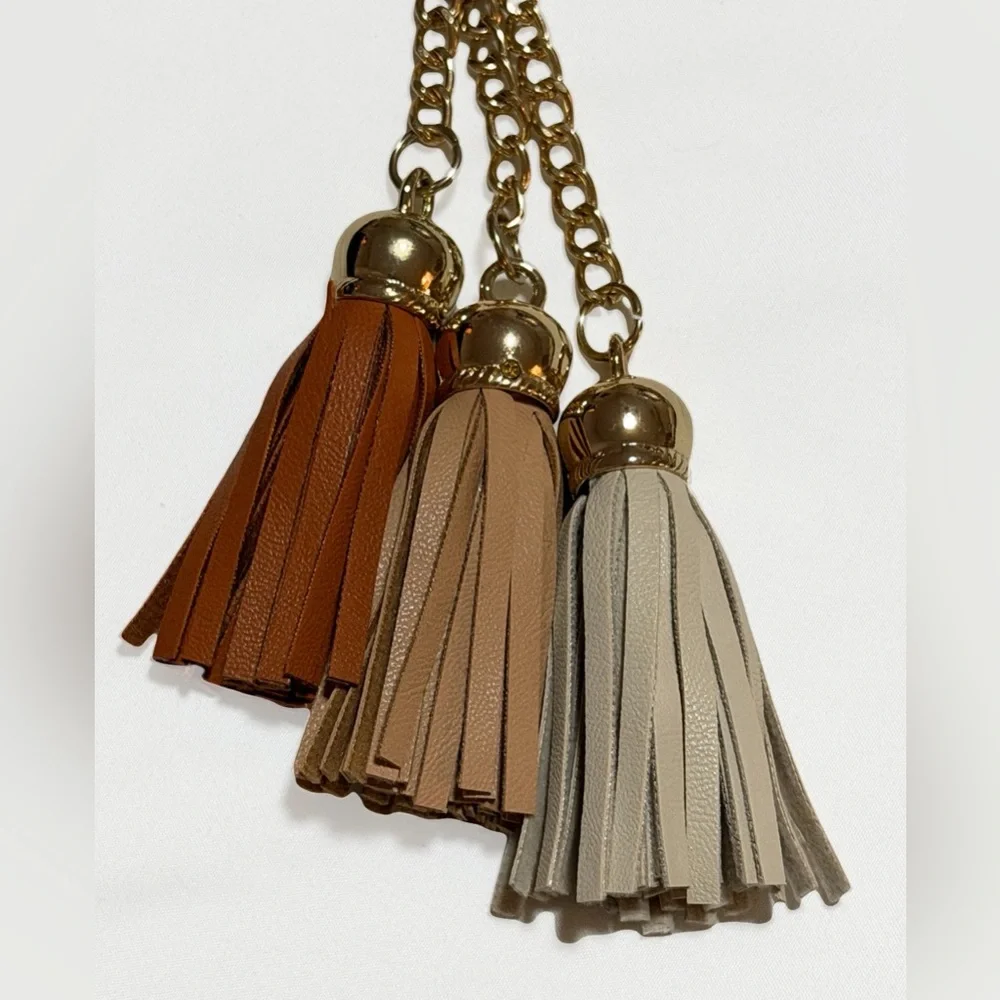 Elegant Gold and Brown Tassel Keychain B8